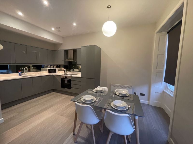 Flat Grainger Street in Newcastle upon Tyne