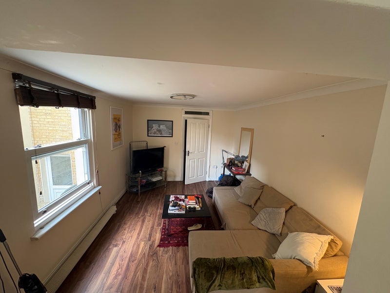 Room Thistlewaite Road in Greater London
