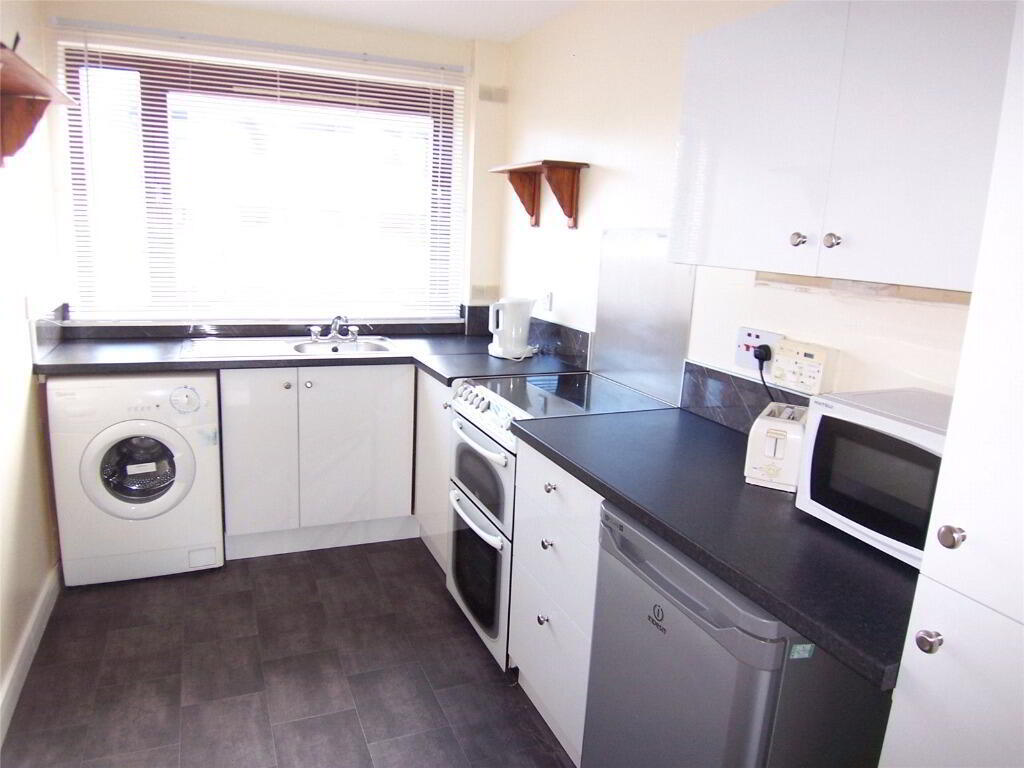 Flat New Mart Road in City of Edinburgh