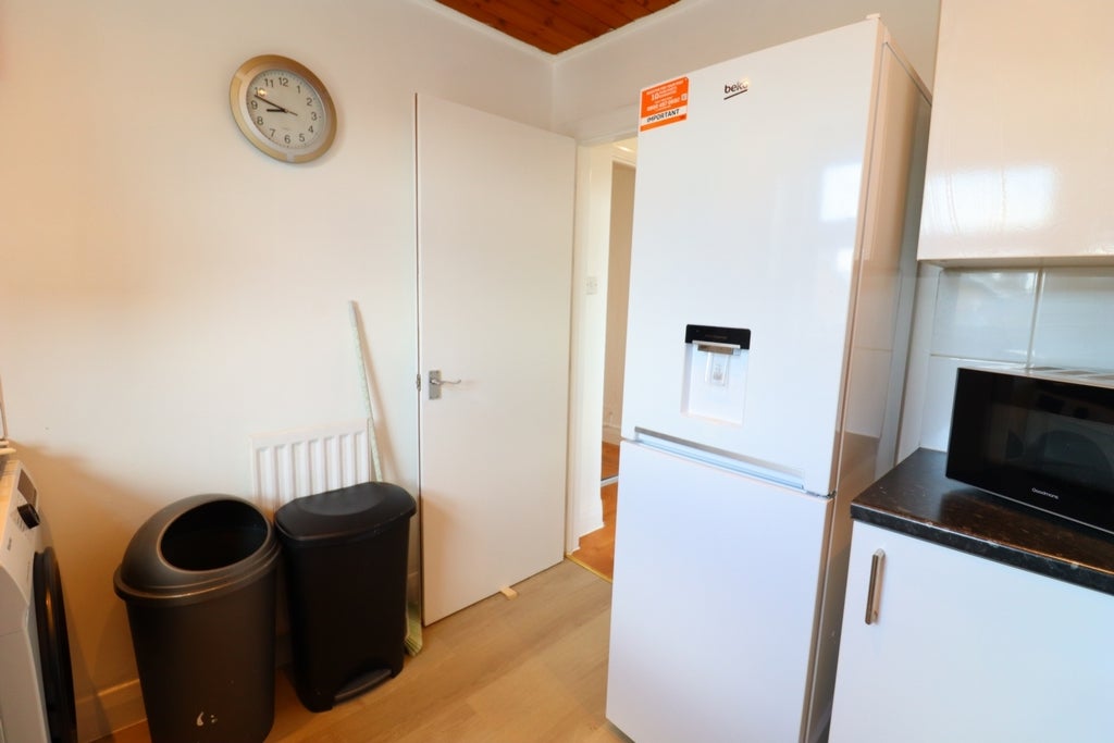 Room Globe Road in Greater London