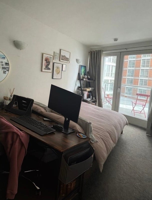 Room Fairmont Avenue in Greater London