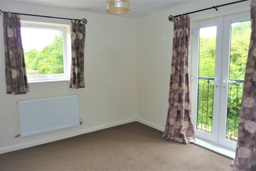 Flat Pipers Way in East Staffordshire