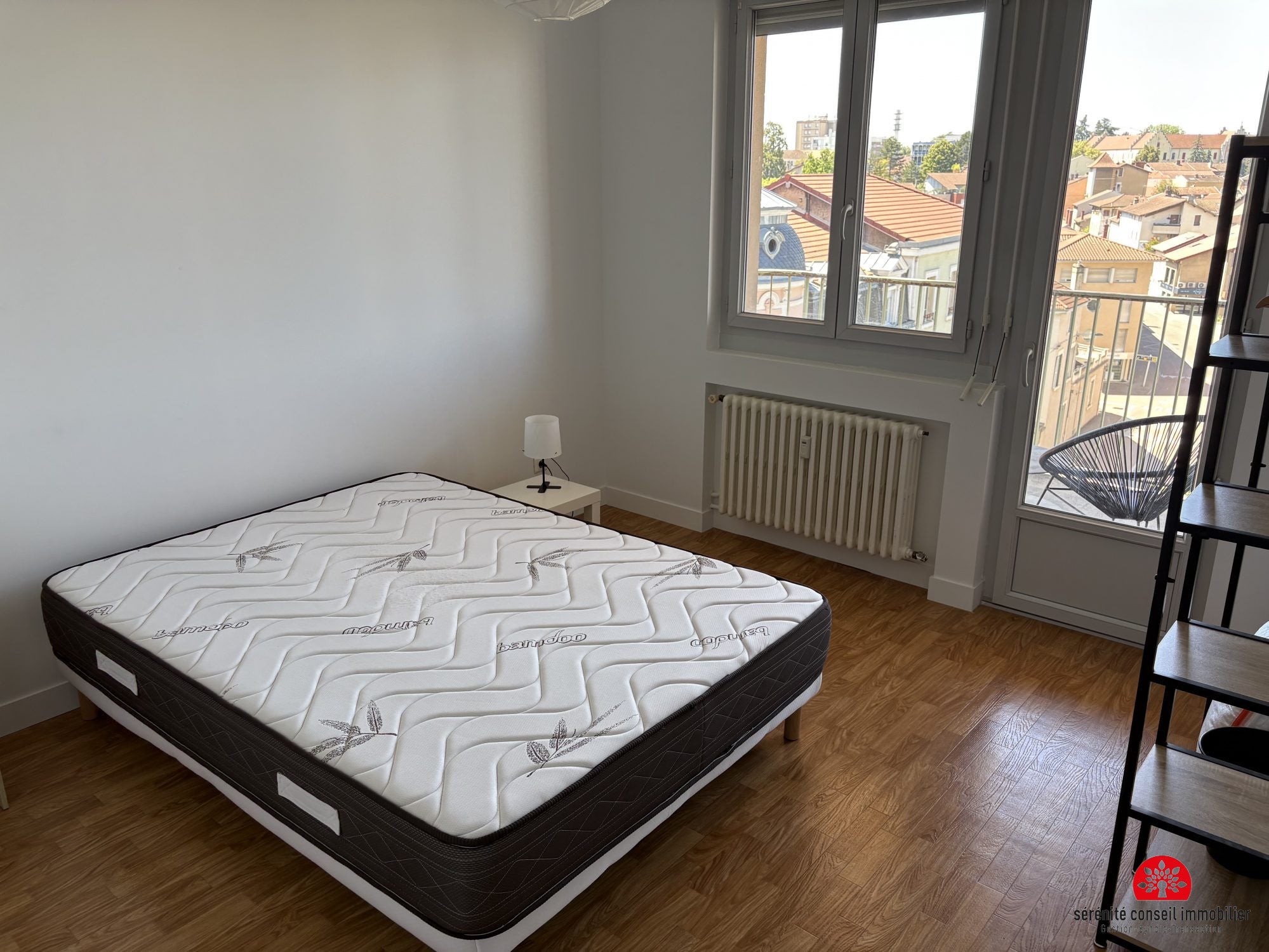 Flat Rue Gabriel Vicaire in Bourg-en-Bresse