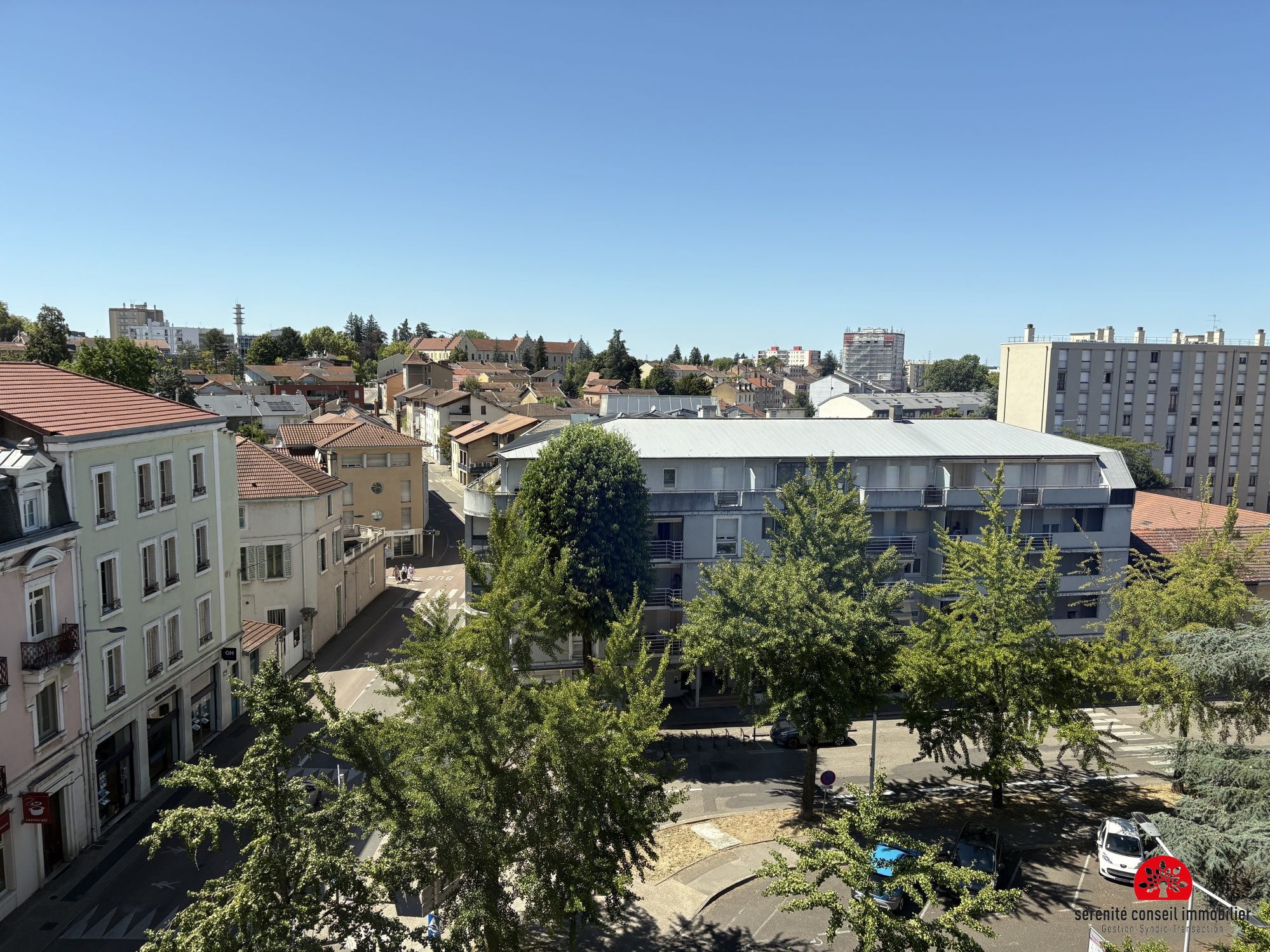 Flat Rue Gabriel Vicaire in Bourg-en-Bresse