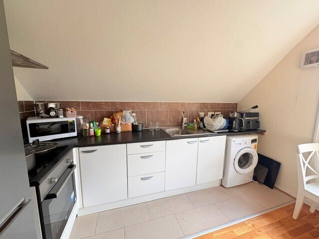 Flat Cromwell Lane in Coventry