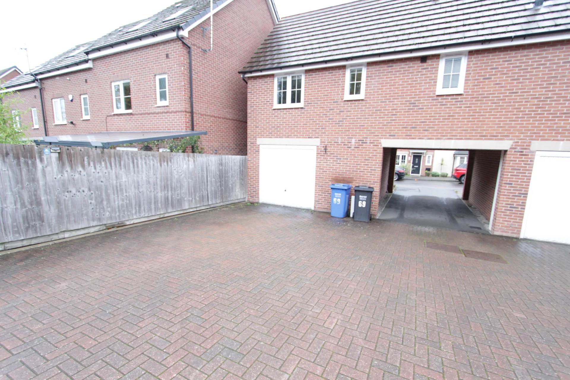 Flat Askew Way in Chesterfield