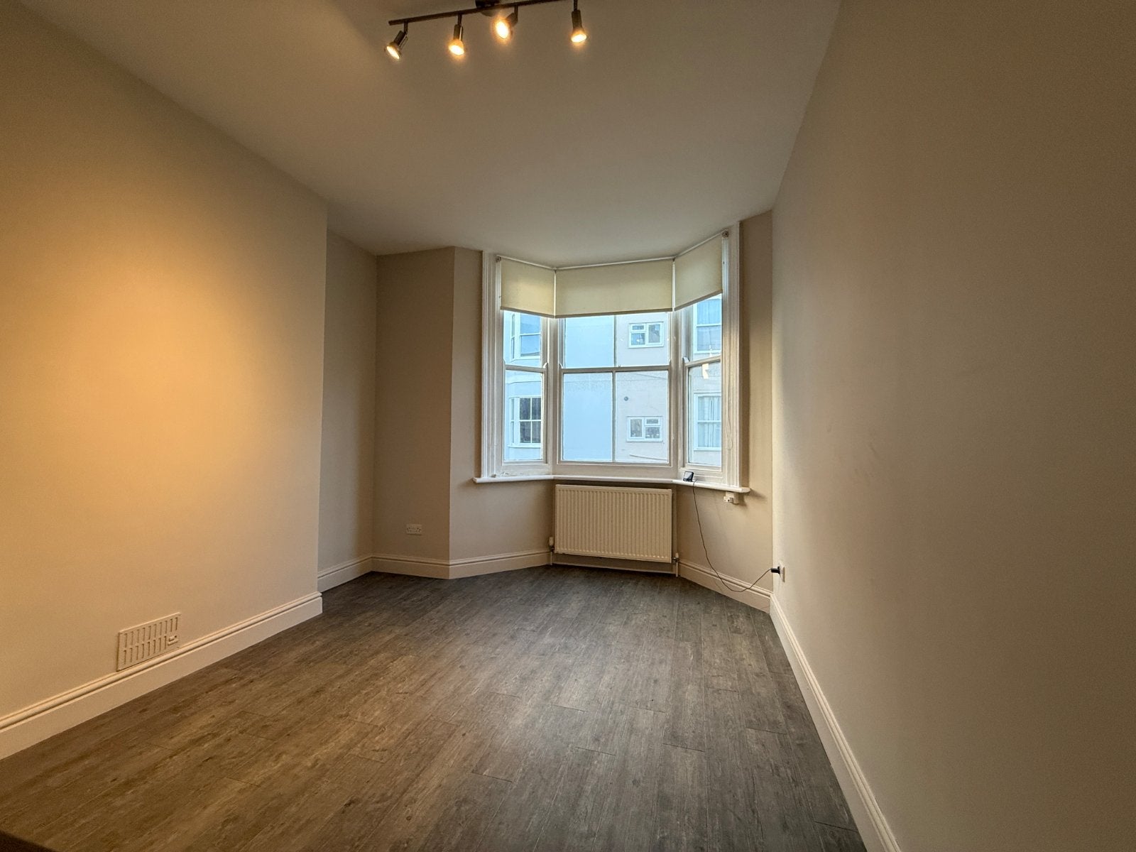 Flat Lansdowne Street in Hove