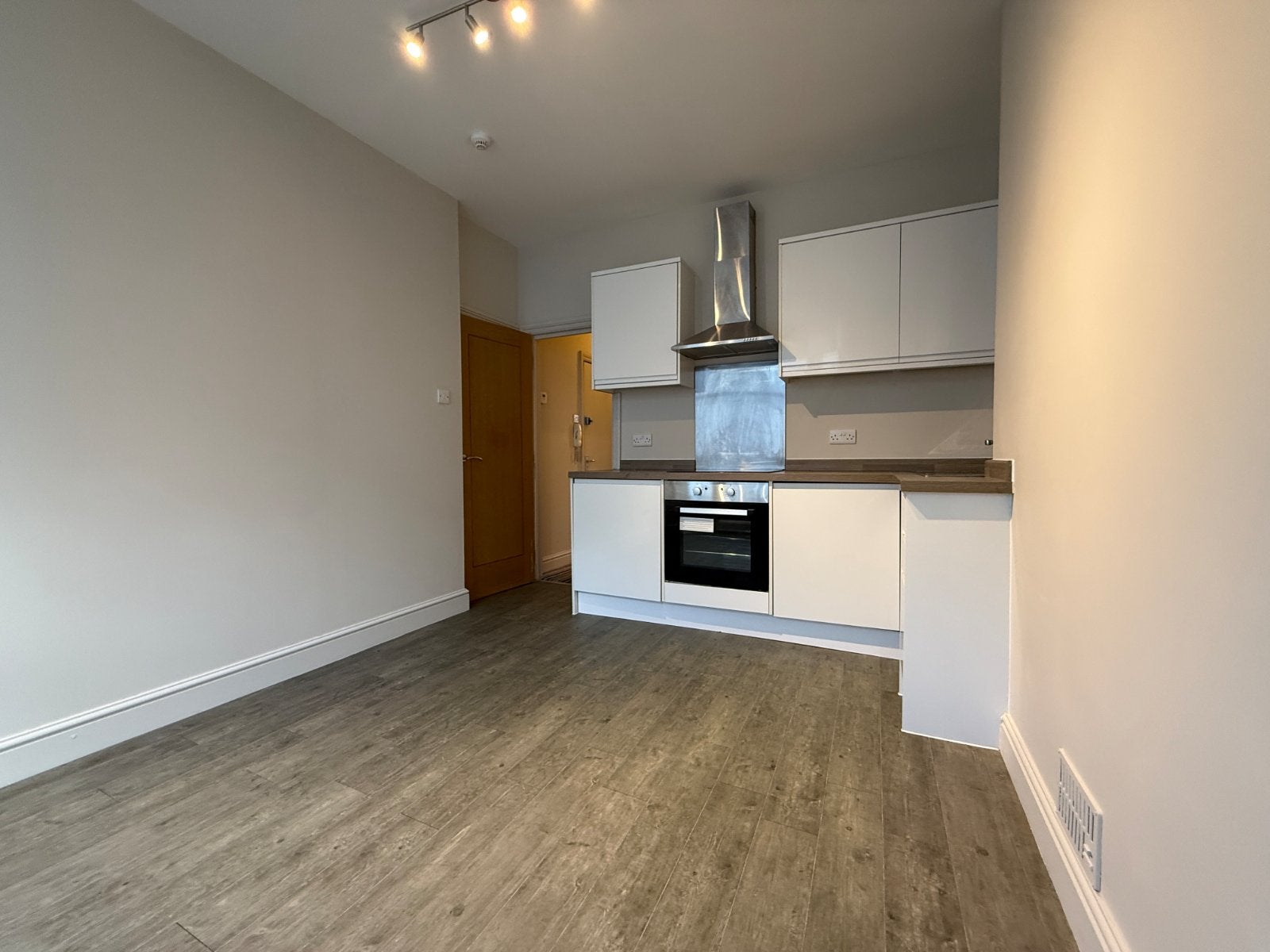 Flat Lansdowne Street in Hove