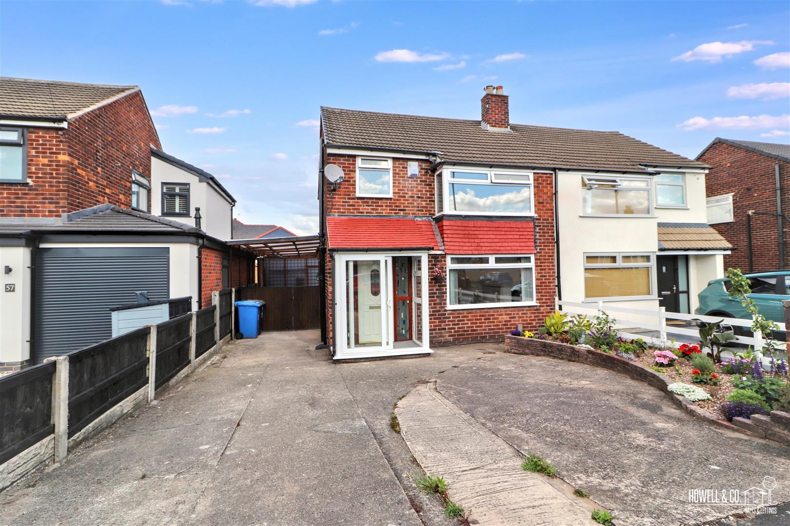House Pelham Road in Thelwall