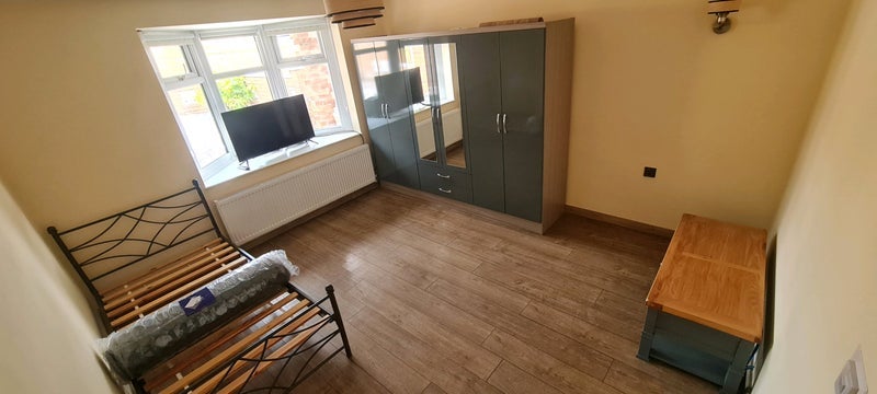 Room Bardsey Gardens in Nottingham