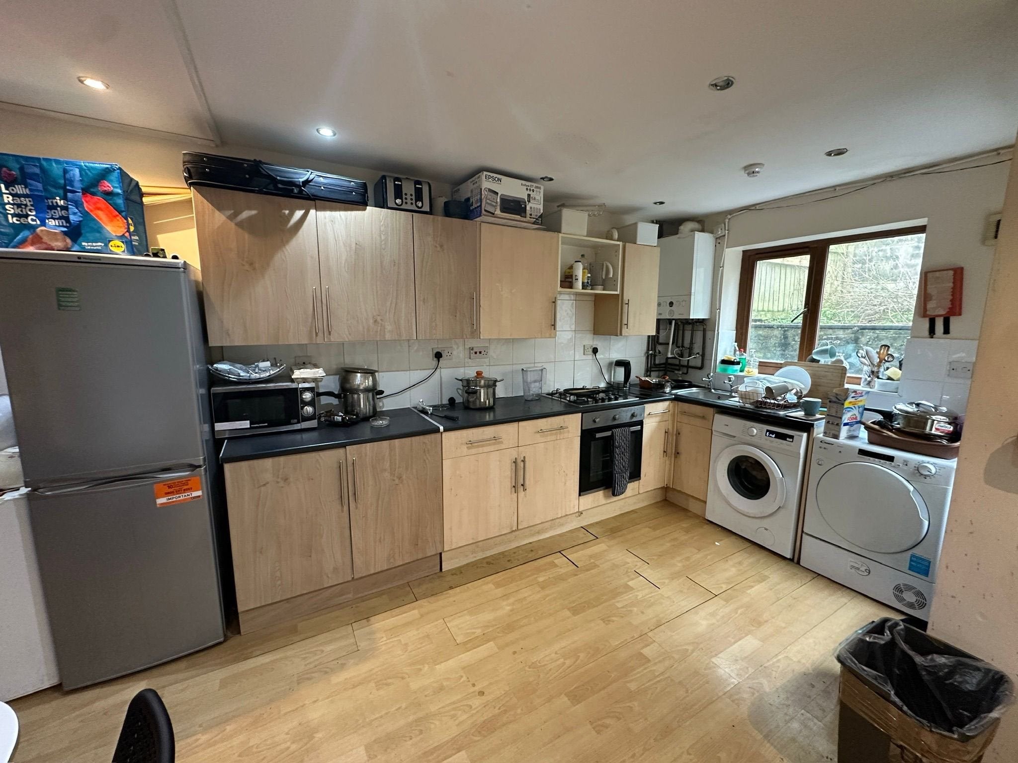 Flat Wood Road in Pontypridd