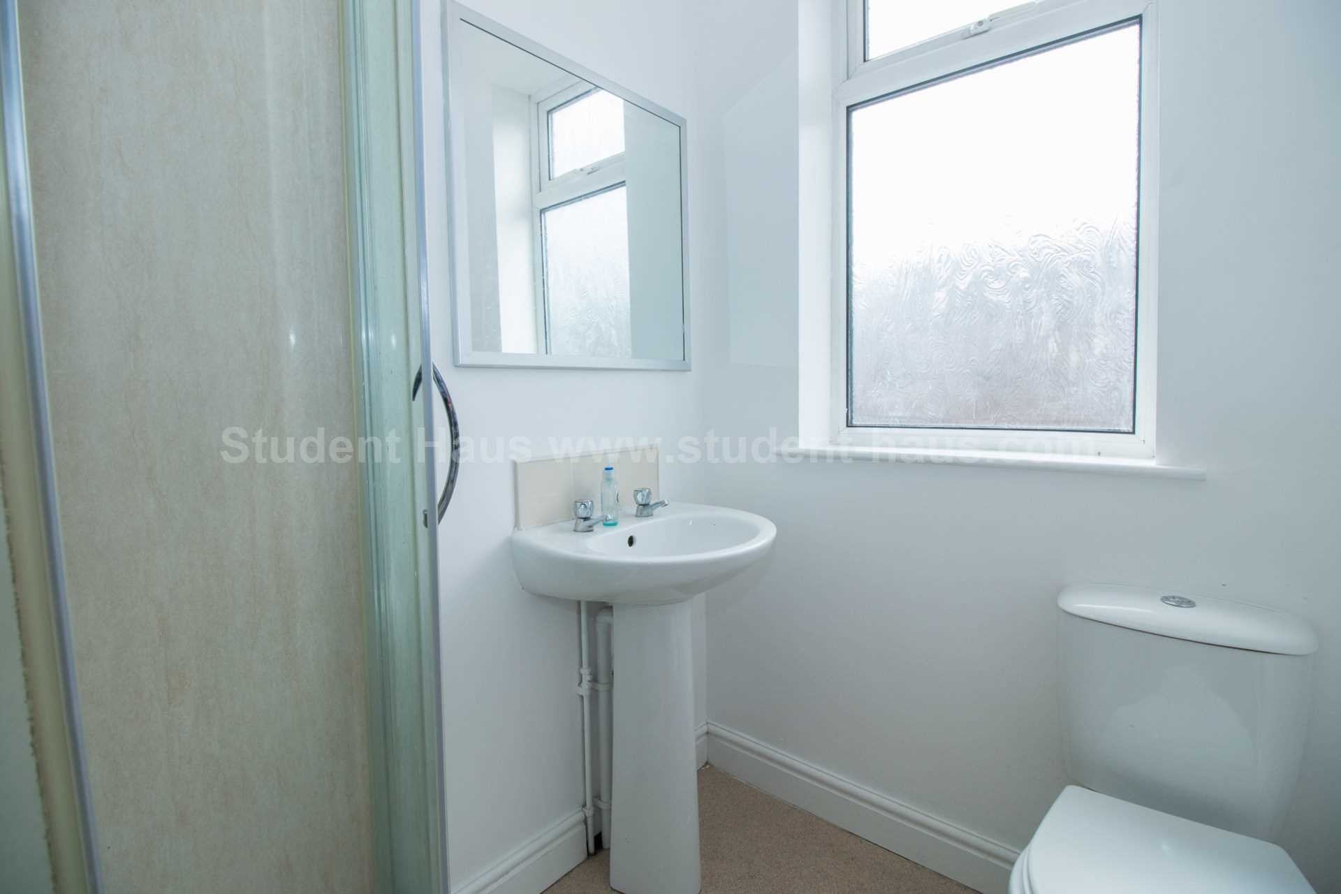 Flat Welford Street in Salford