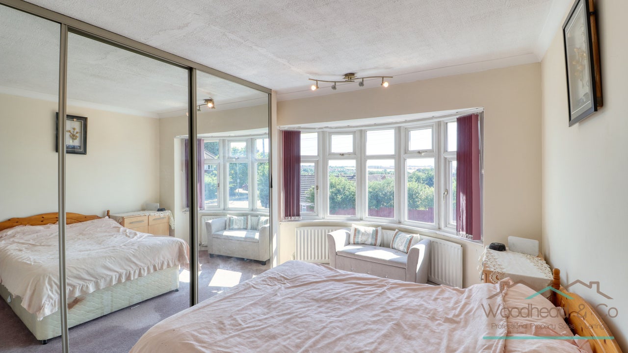 Room Lea Way in Wellingborough