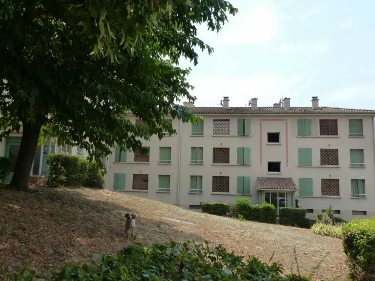 Appartement D 59 à Saint-Paul-Trois-Châteaux
