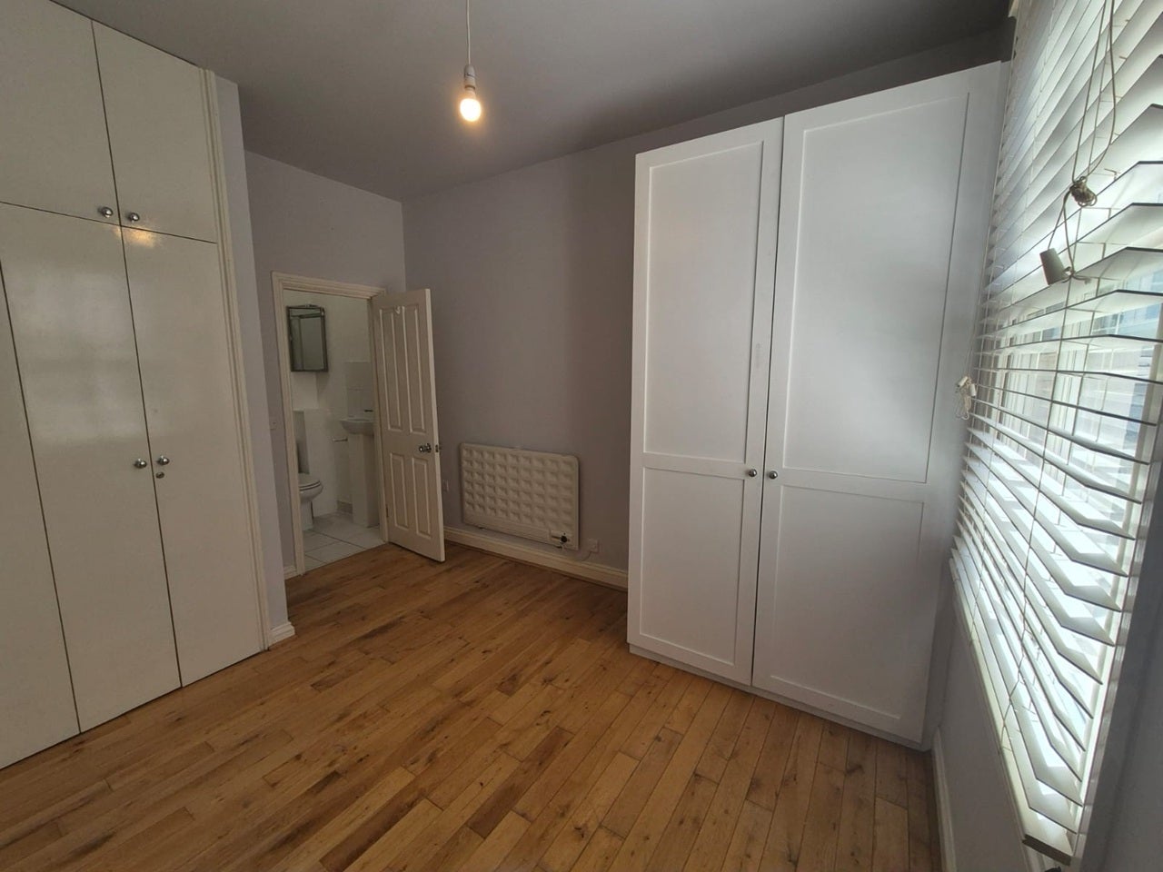 Room Parkland Road in Greater London