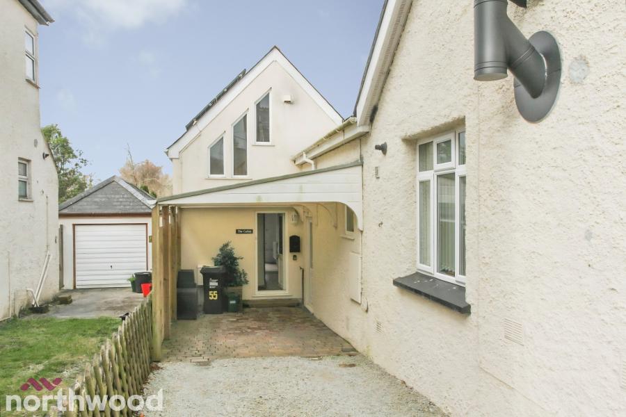 House Devoran Lane in Devoran