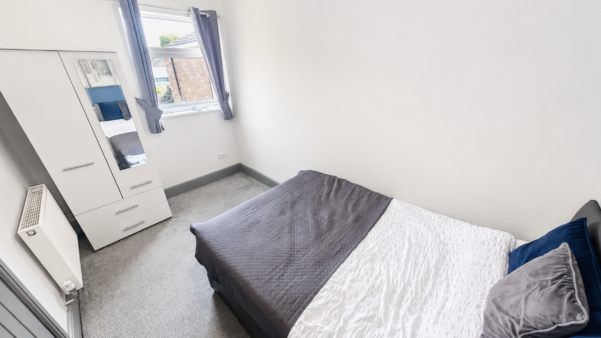 Room High Street in Cleethorpes