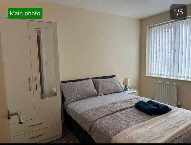 Room Stuart Street in Manchester
