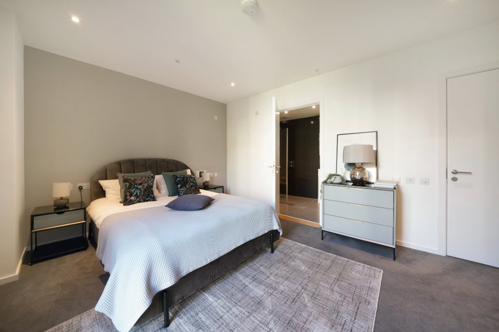 Flat Celebration Avenue in Greater London