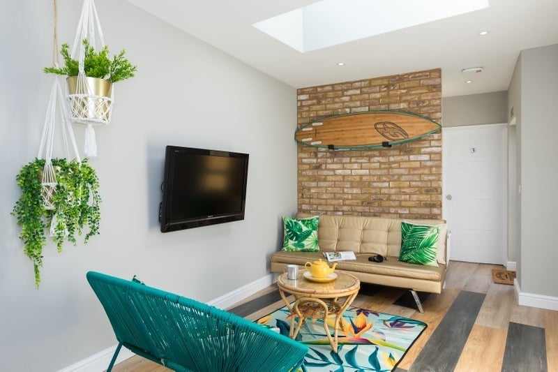 Room George Street in Cherwell District