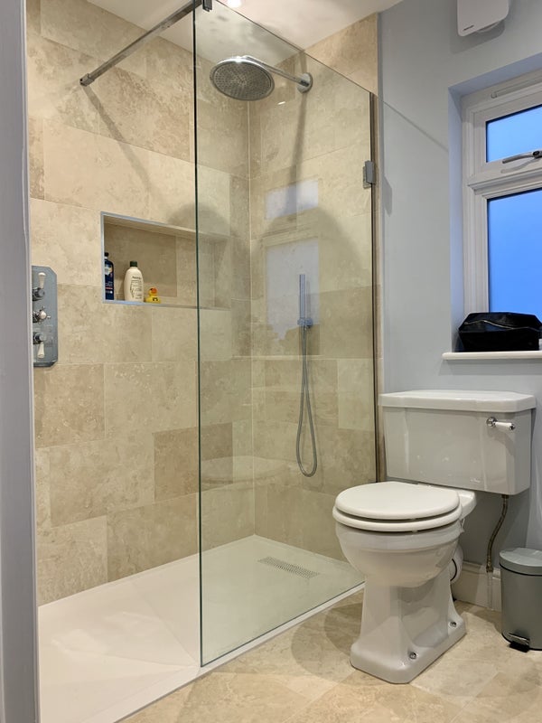 Room Vespan Road in Greater London