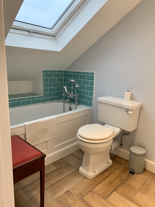 Room Vespan Road in Greater London