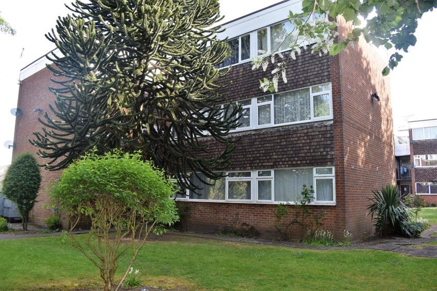 Flat Colina Close in Coventry