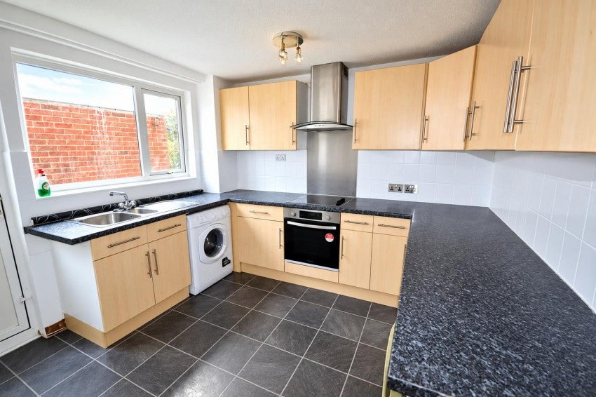 Flat Colina Close in Coventry