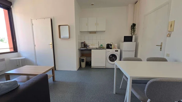 Flat Avenue Saint-Lambert in Nice