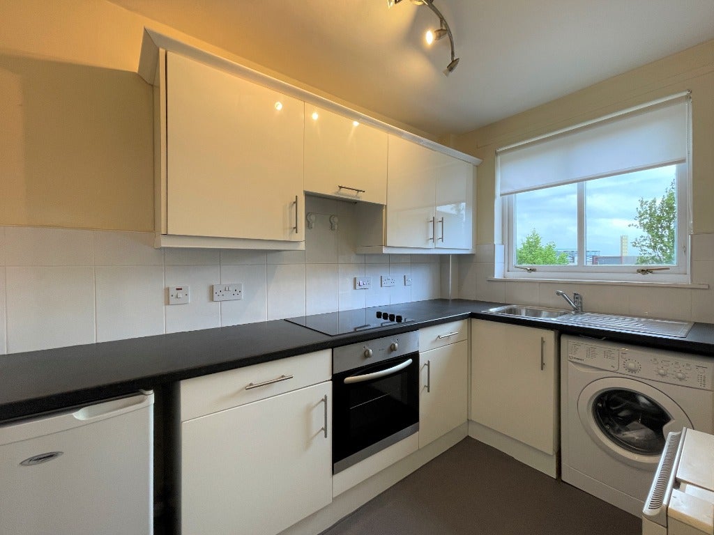 Flat Coldstream Road in Clydebank