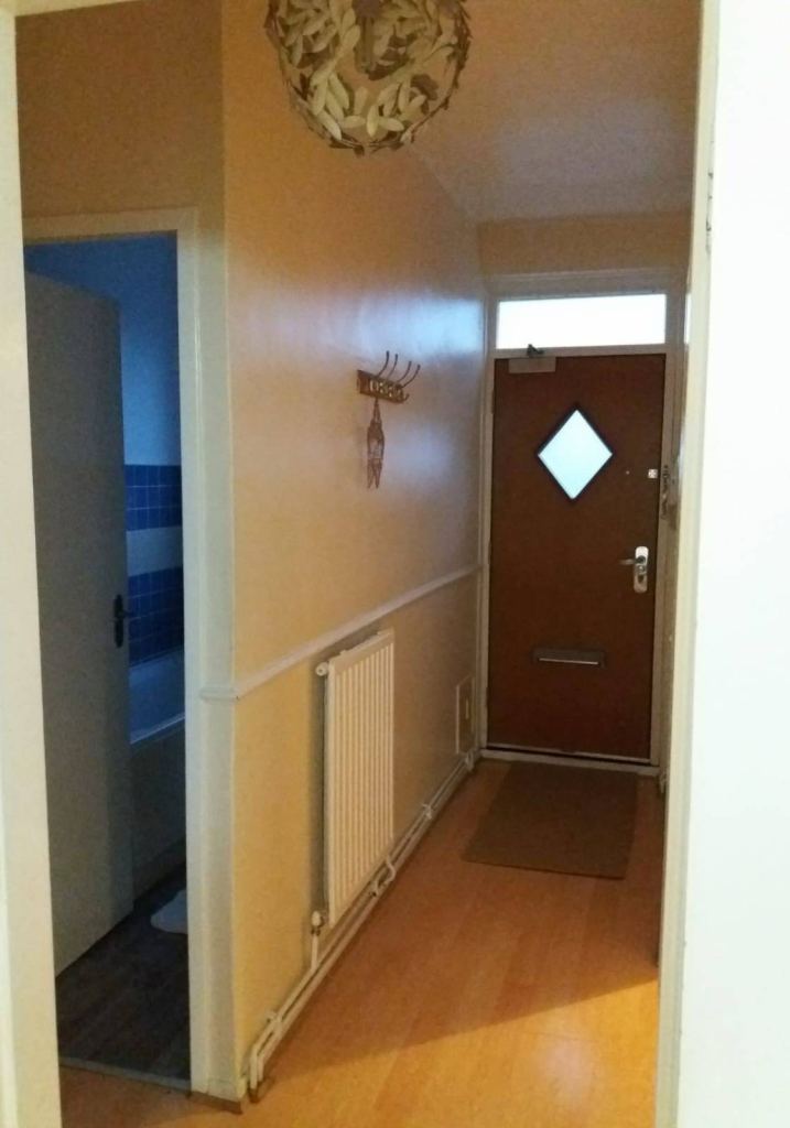 Flat Melford Road in Greater London