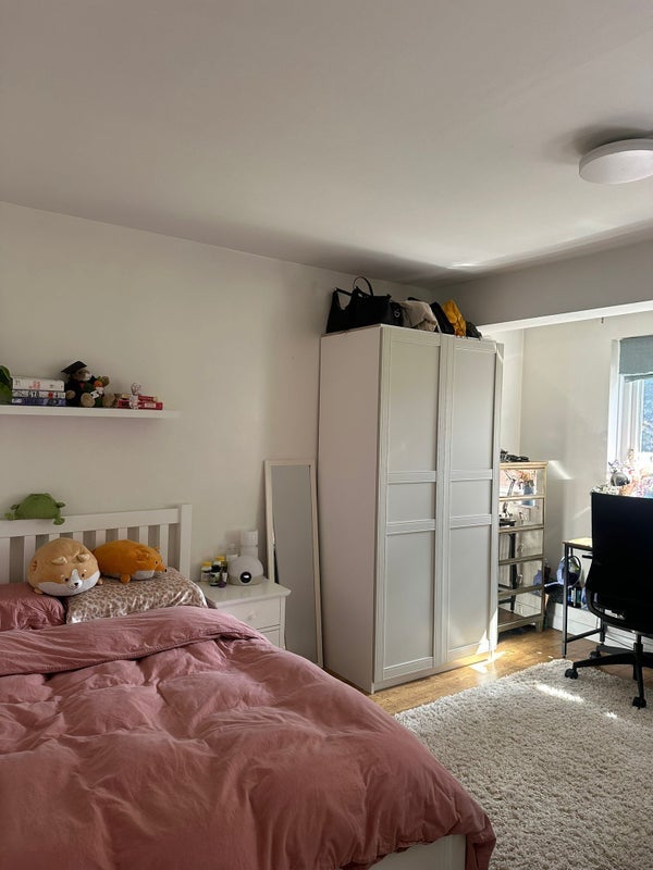 Room Clayponds Gardens in Greater London