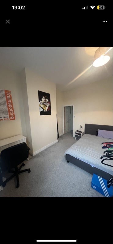 Room Alpha Street in Salford