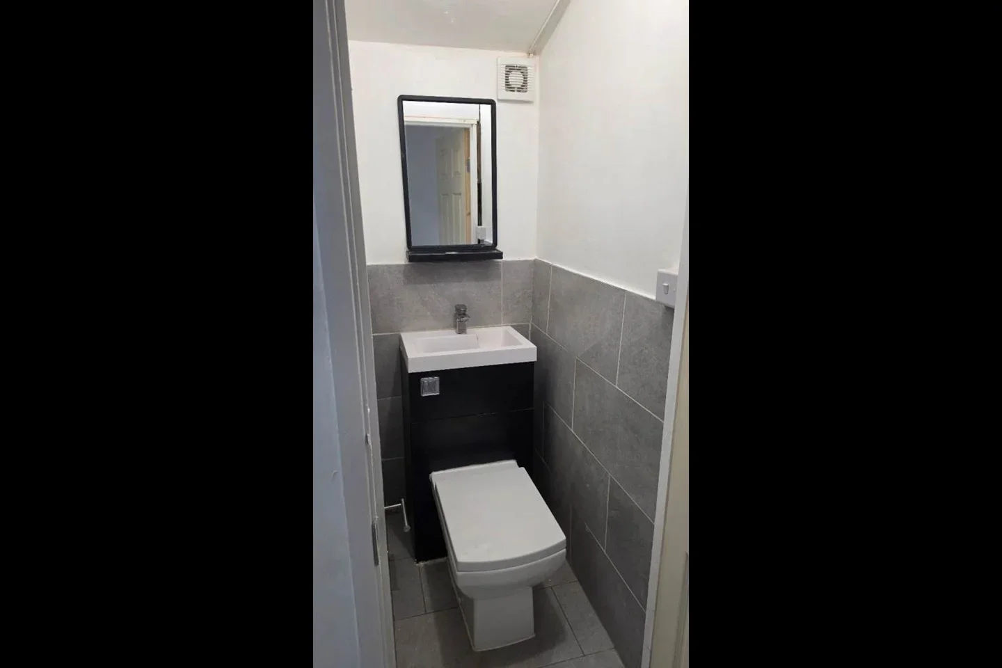 Room Belgrave Road in Greater London