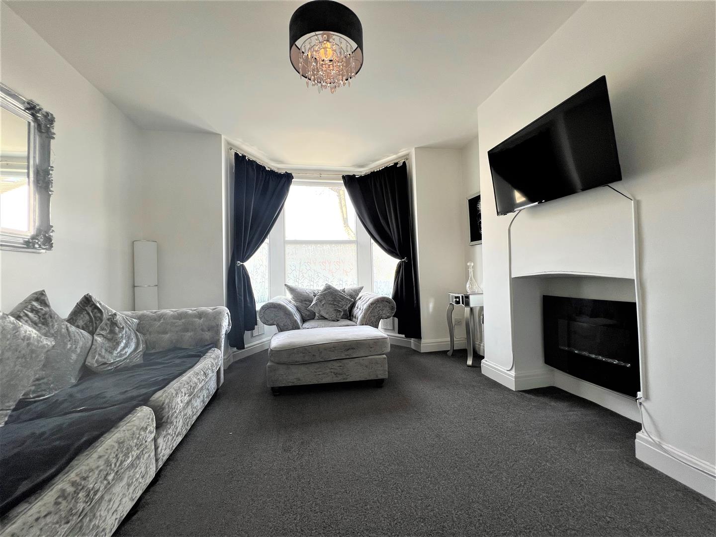 Flat Southsea Avenue in Southend-on-Sea