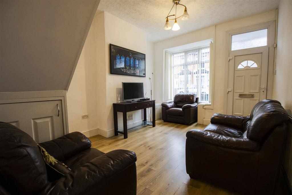 Flat Gleave Road in Birmingham