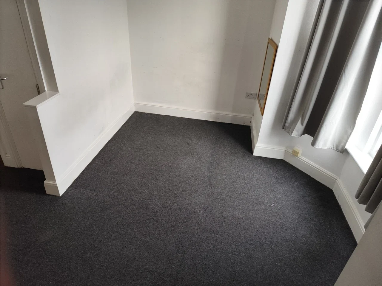 Flat Woodborough Road in Nottingham