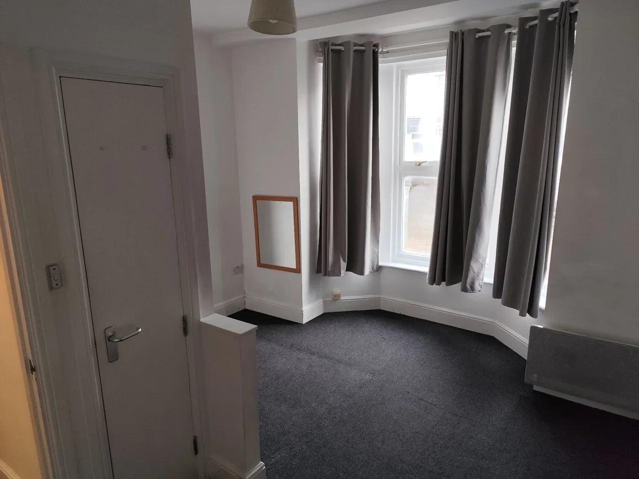 Flat Woodborough Road in Nottingham