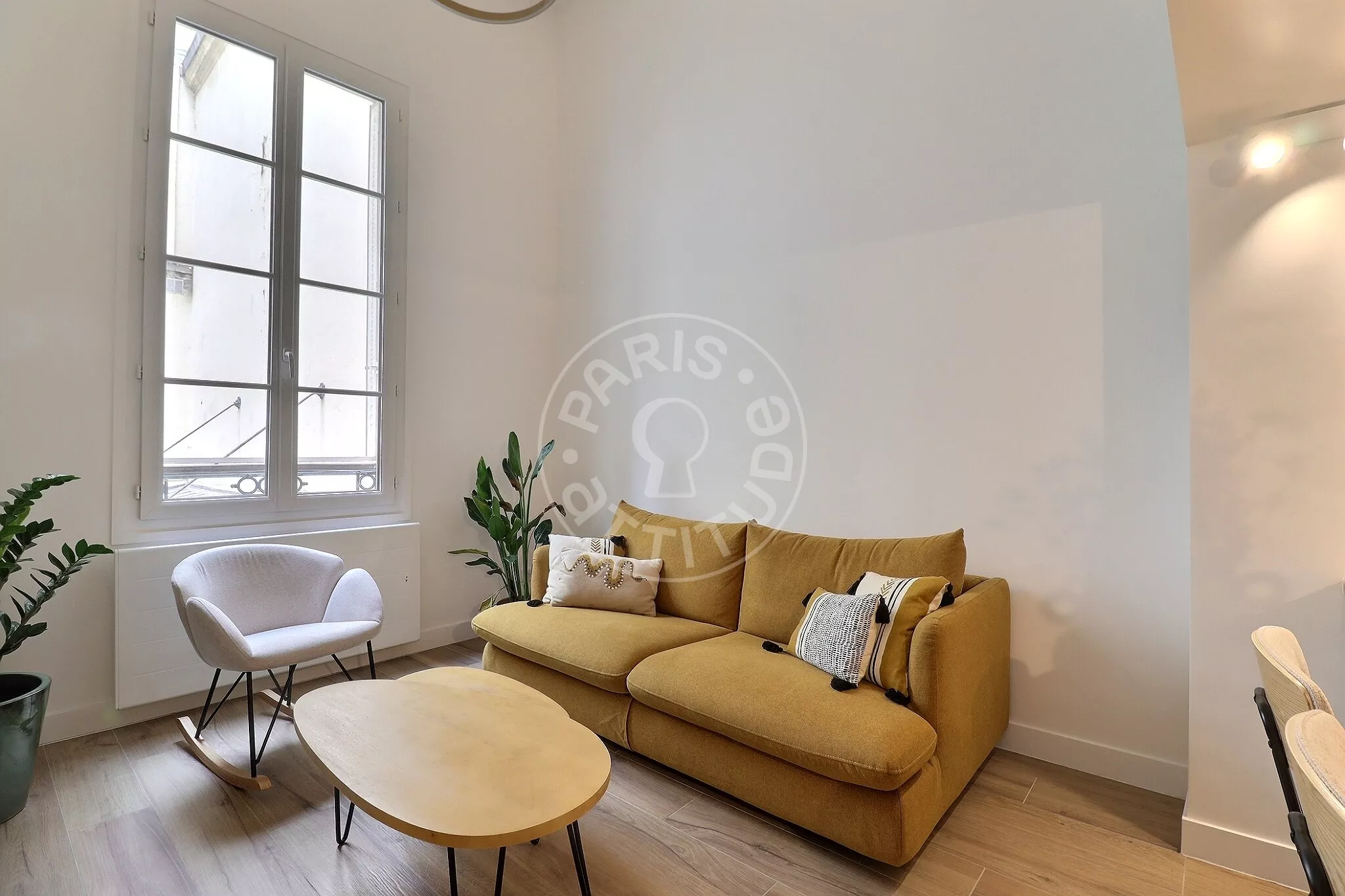 Flat Quai de Jemmapes in Paris