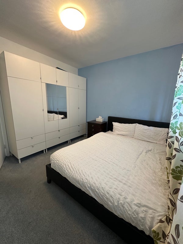 Room Belthorn Crescent in Greater London