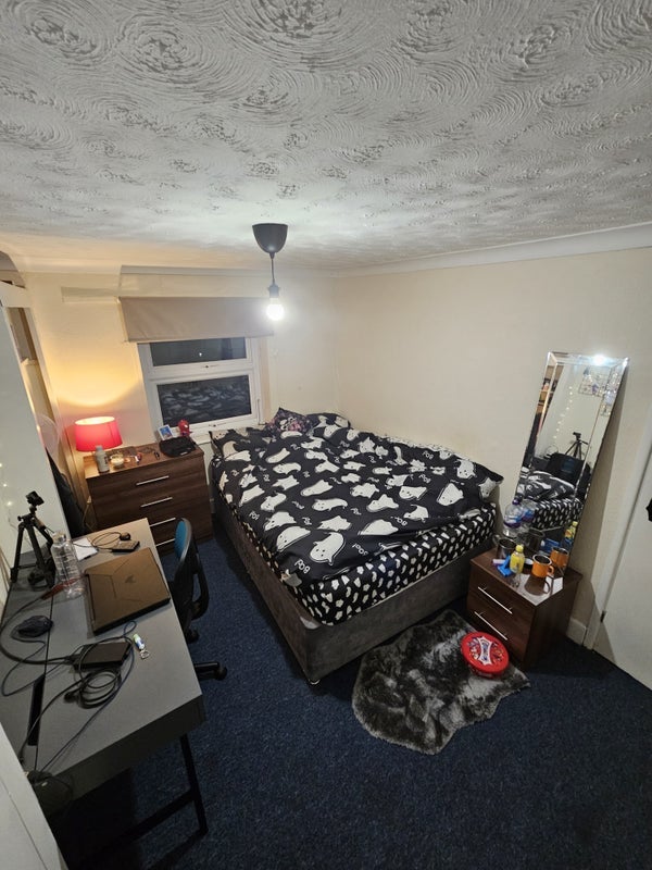 Room Kinson Road in Bournemouth