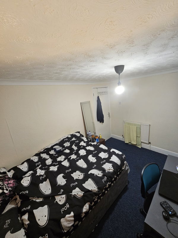 Room Kinson Road in Bournemouth