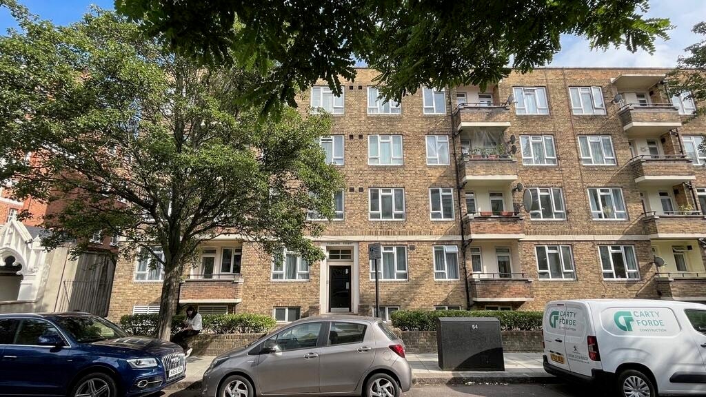Flat St Mary's Terrace in City of Westminster
