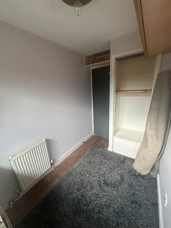Room Opal Close in Greater London