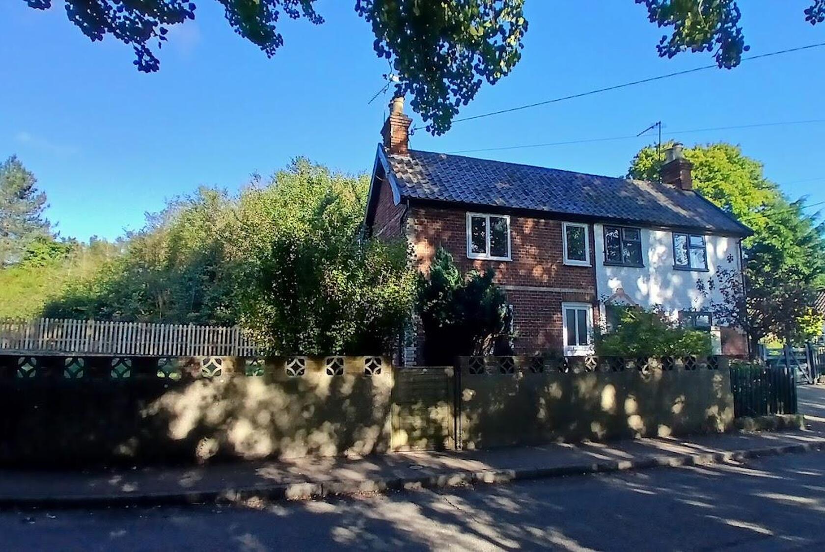 House High Road in South Norfolk