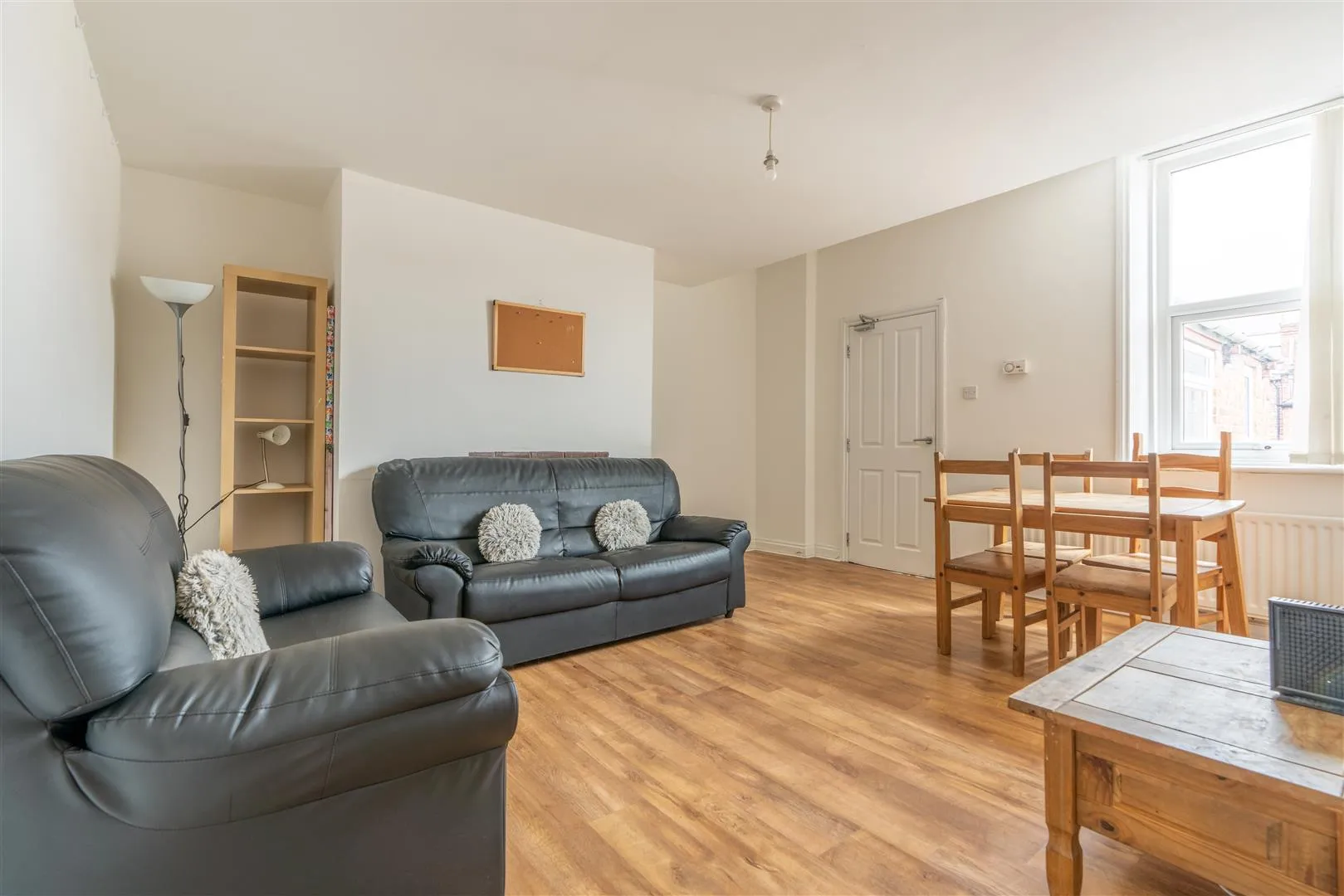 Flat Ashleigh Grove in Newcastle upon Tyne