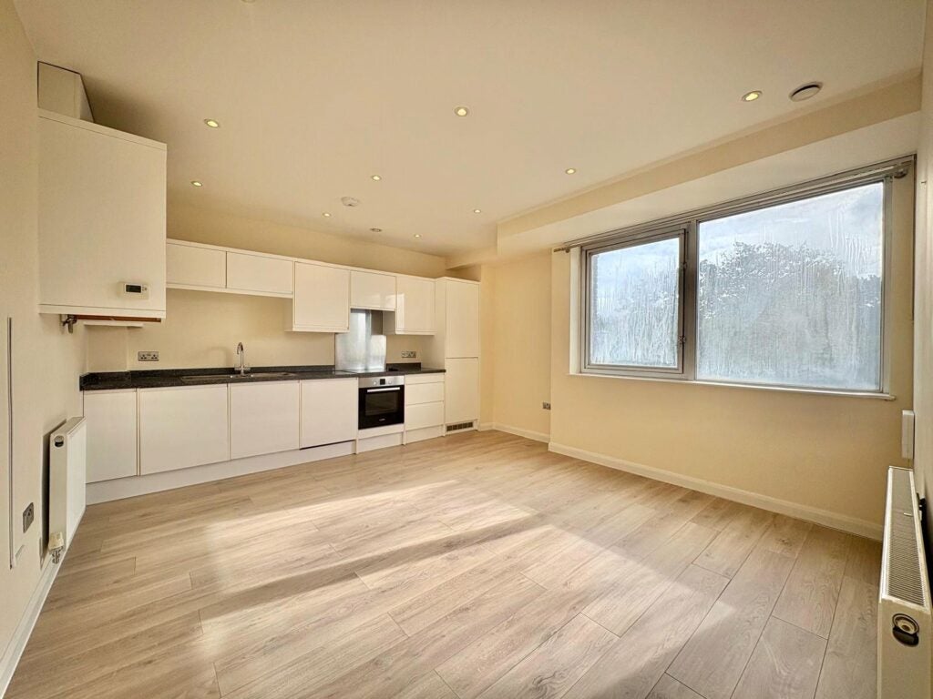 Flat Portesbery Road in Surrey Heath