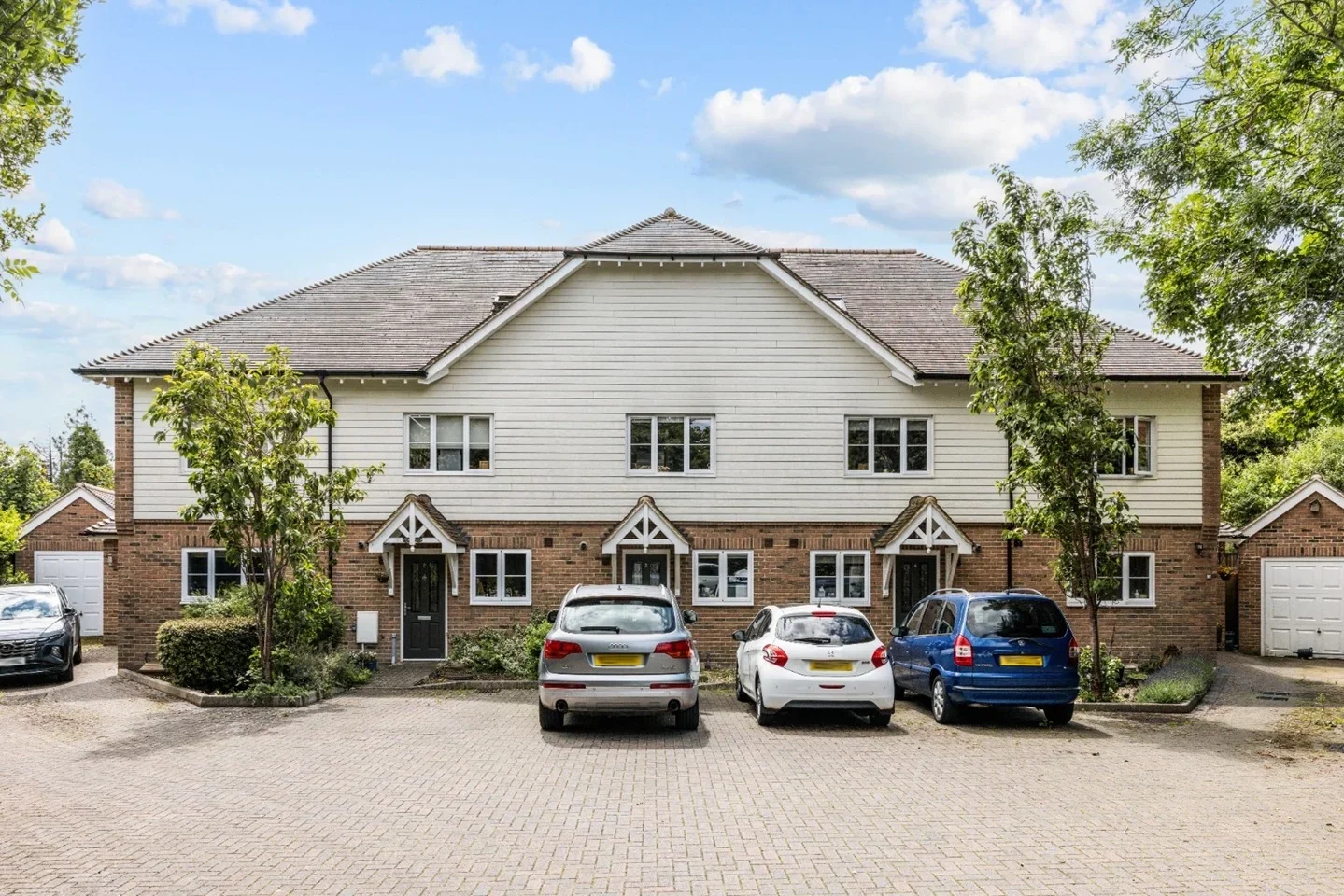 House Henry Mews in Mid Sussex