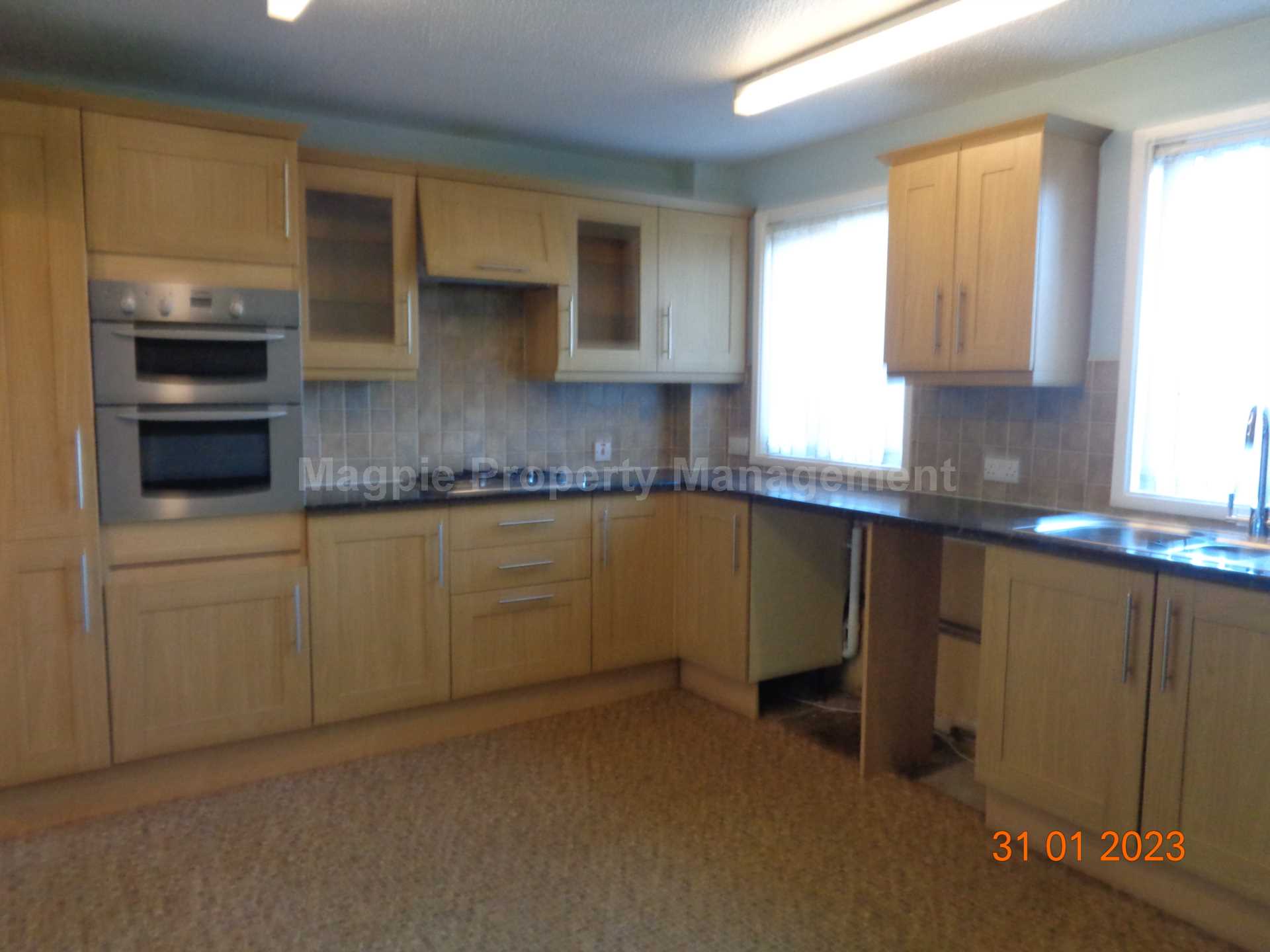House Regent Close in Huntingdonshire