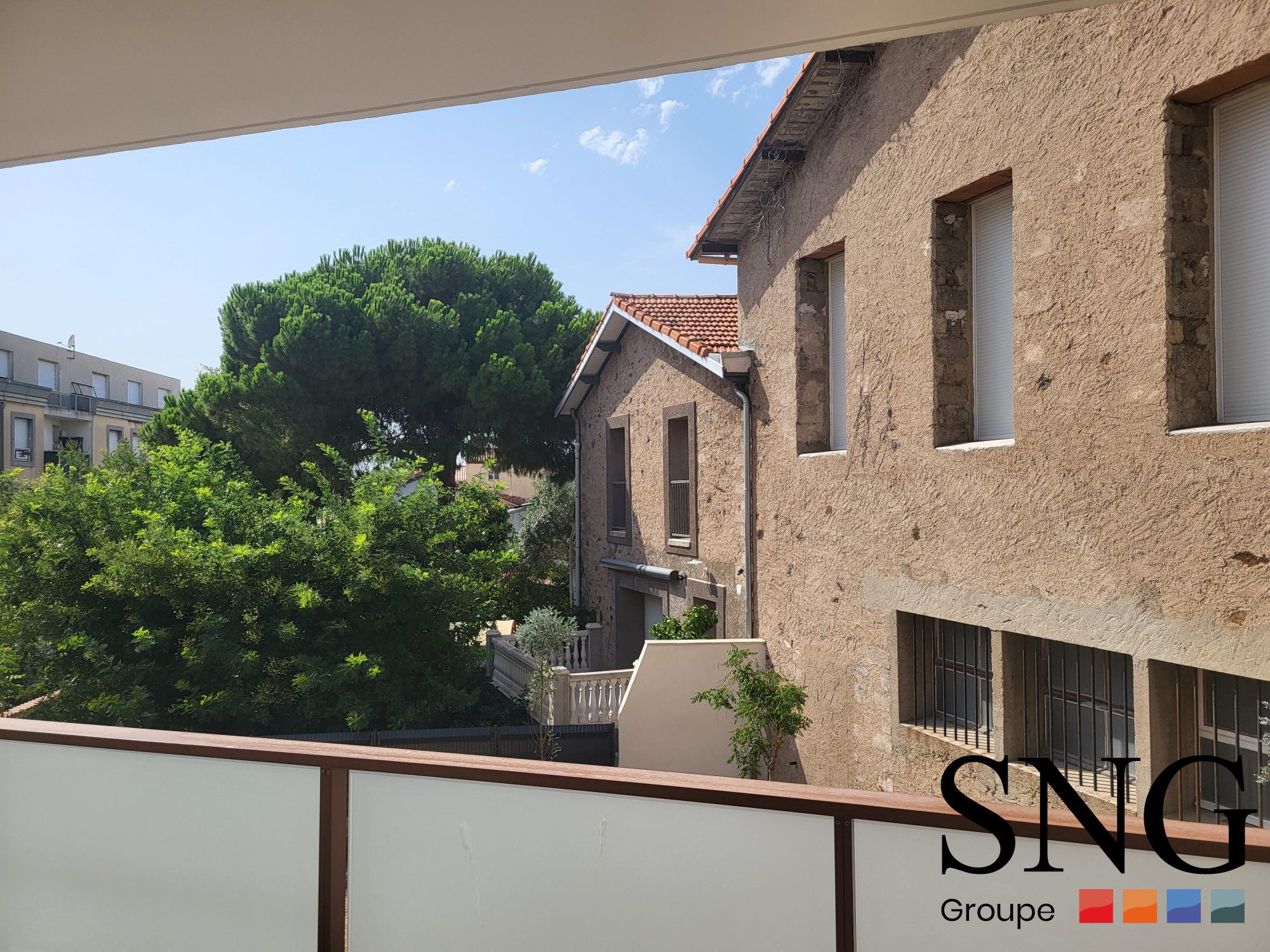 Appartement Rue Yvette Llères à Agde